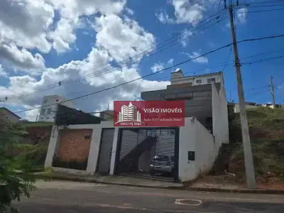 Casa em Santa Bárbara