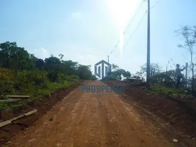 Lote / Terreno com 0 quartos em Vivendas do Vale, Mateus Leme - 360m²