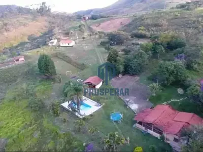 Haras com 4 quartos em Área Rural de Itabirito, Itabirito - 100000m²