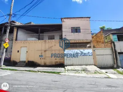 Casa com 3 quartos em Tupi B, Belo Horizonte - 340m²