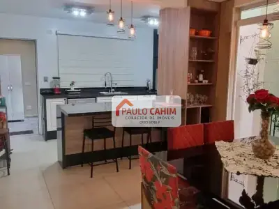 Sobrado com 2 quartos em Vila Carolina, São Paulo - 161m²