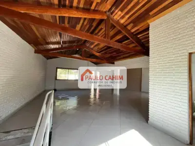 Casa de Condomínio com 4 quartos em Roseira, Mairiporã - 400m²