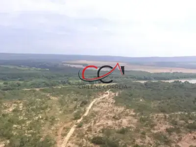 Fazenda com 0 quartos em Zona Rural