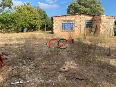 Lote / Terreno com 2 quartos em Zona Rural