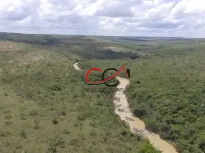 Fazenda com 0 quartos em Zona Rural