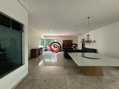Casa de Condomínio com 4 quartos em Cond. Ville Des Lacs