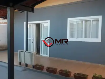 Casa com 3 quartos em Jardim Canadá