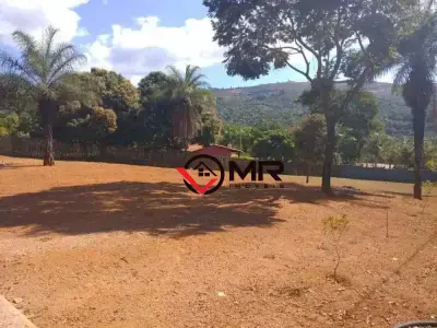 Lote / Terreno com 0 quartos em Macacos