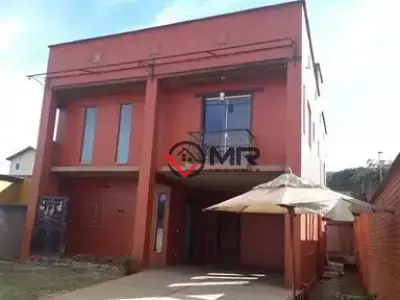 Casa com 4 quartos em Vale do Sol