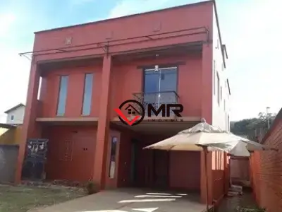 Casa com 4 quartos em Vale do Sol