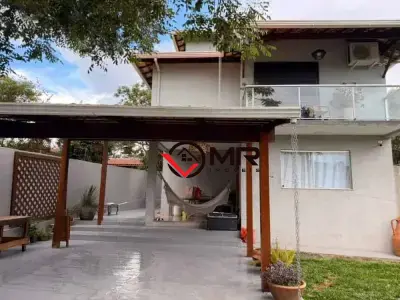 Casa com 3 quartos em Vale do Sol