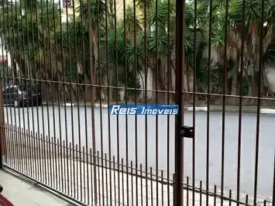 Sobrado com 4 quartos em Jardim São Nicolau, São Paulo - 200m²