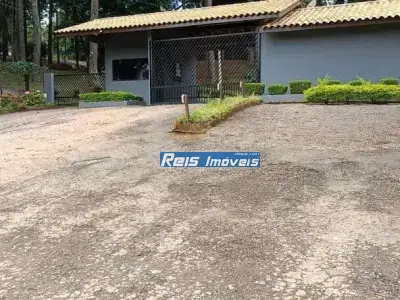Casa com 3 quartos em Condomínio Sítio dos Pessegueiros (Paruru), Ibiúna - 250m²