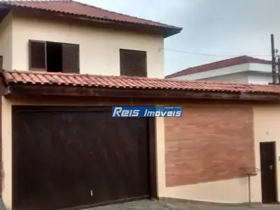 Sobrado com 3 quartos em Parque das Árvores, São Paulo - 190m²