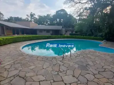 Casa com 3 quartos em Jardim Sertãozinho, São Paulo - 420m²