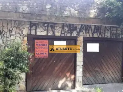 Sobrado com 2 quartos em Jardim Monte Alegre, Taboão da Serra - 100m²