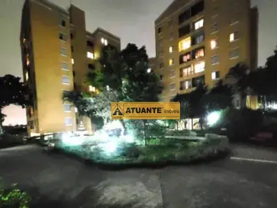 Apartamento com 2 quartos em Vila Morse, São Paulo - 54m²