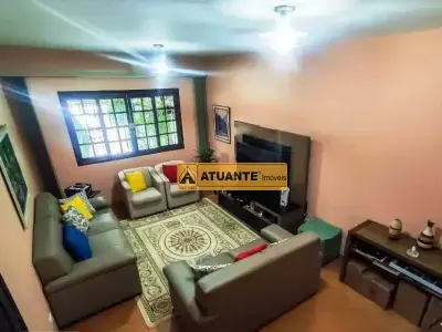 Sobrado com 3 quartos em Parque Assunção, Taboão da Serra - 113m²