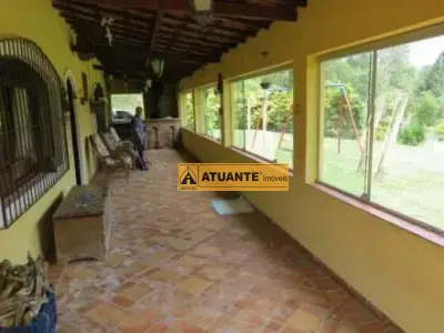 Sítio com 3 quartos em Juquiuna, Juquitiba - 1m²