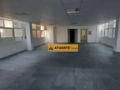 Sala / Conjunto com 0 quartos em Bela Vista, São Paulo - 125m²