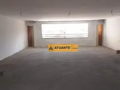 Prédio com 0 quartos em Vila Santa Luzia, Taboão da Serra - 600m²