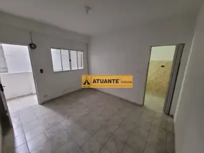Casa com 1 quartos em Jardim Guayana, Taboão da Serra - 45m²