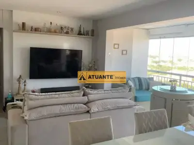 Apartamento com 2 quartos em Jardim Wanda, Taboão da Serra - 95m²