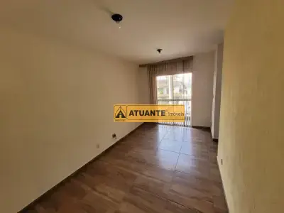 Apartamento com 2 quartos em Jardim Ouro Preto, Taboão da Serra - 55m²