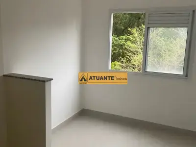 Apartamento com 2 quartos em Jardim Celeste, São Paulo - 32m²