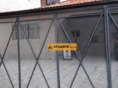 Sobrado com 6 quartos em Vila Morse, São Paulo - 300m²