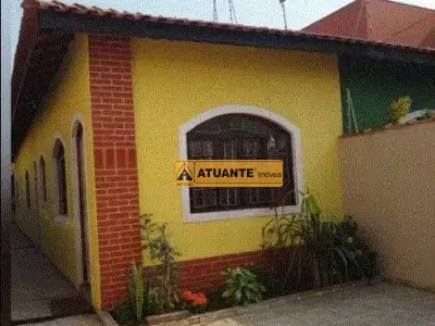 Casa com 2 quartos em Santa Júlia, Itanhaém - 72m²