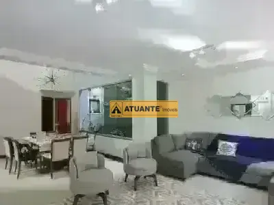 Sobrado com 3 quartos em PARQUE MONTE ALEGRE, TABOAO DASERRA - 290m²