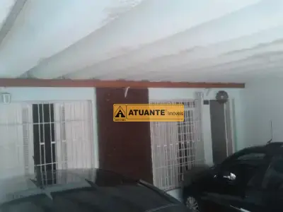 Casa com 4 quartos em Chácara Agrindus, Taboão da Serra - 0m²