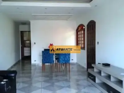 Sobrado com 3 quartos em Parque Monte Alegre, Taboão da Serra - 176m²