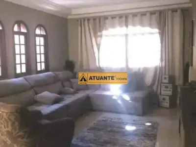 Sobrado com 3 quartos em Parque Monte Alegre, Taboão da Serra - 180m²