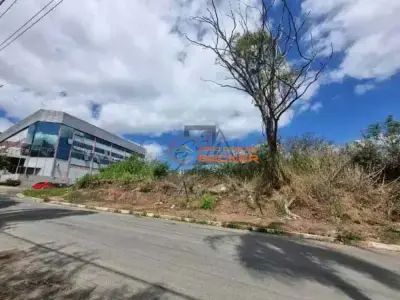 Lote / Terreno com 0 quartos em Vila Jovina
