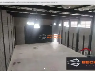 Galpão com 0 quartos em Centro