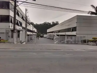 Galpão com 0 quartos em Jardim da Glória