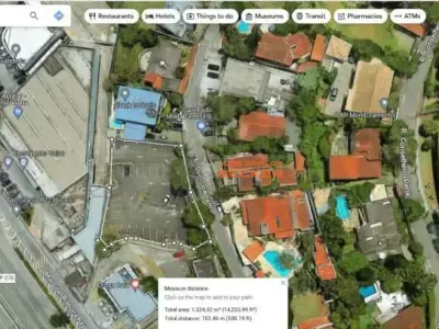 Lote / Terreno com 0 quartos em Granja Viana