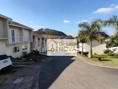 Casa de Condomínio com 2 quartos em Outeiro de Passárgada, Cotia - 52m²