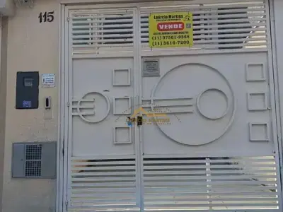 Sobrado com 3 quartos em Vila Campo Grande