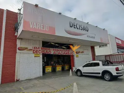 Prédio com 0 quartos em São Benedito, Santa Luzia - 1187m²