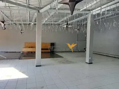 Loja com 0 quartos em AV VILARINHO Venda Nova, Belo Horizonte - 300m²