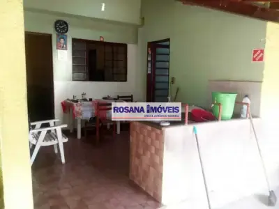 Casa com 2 quartos em São Francisco