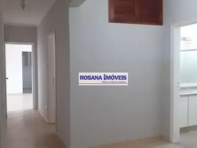 Apartamento com 3 quartos em Centro
