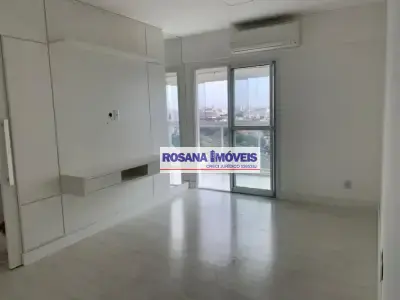 Apartamento com 3 quartos em Jardim Urano