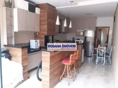 Casa com 3 quartos em Parque das Amoras II