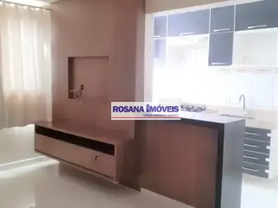 Apartamento com 2 quartos em Jardim Yolanda
