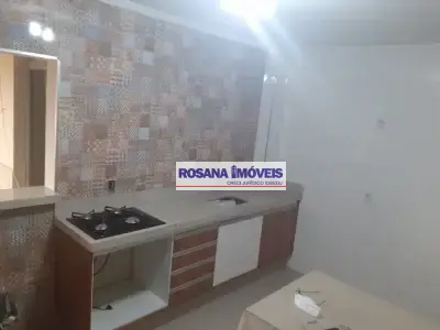 Apartamento com 3 quartos em Vila Maceno