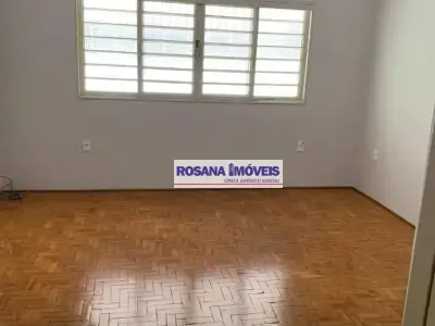 Apartamento com 3 quartos em Vila Curti
